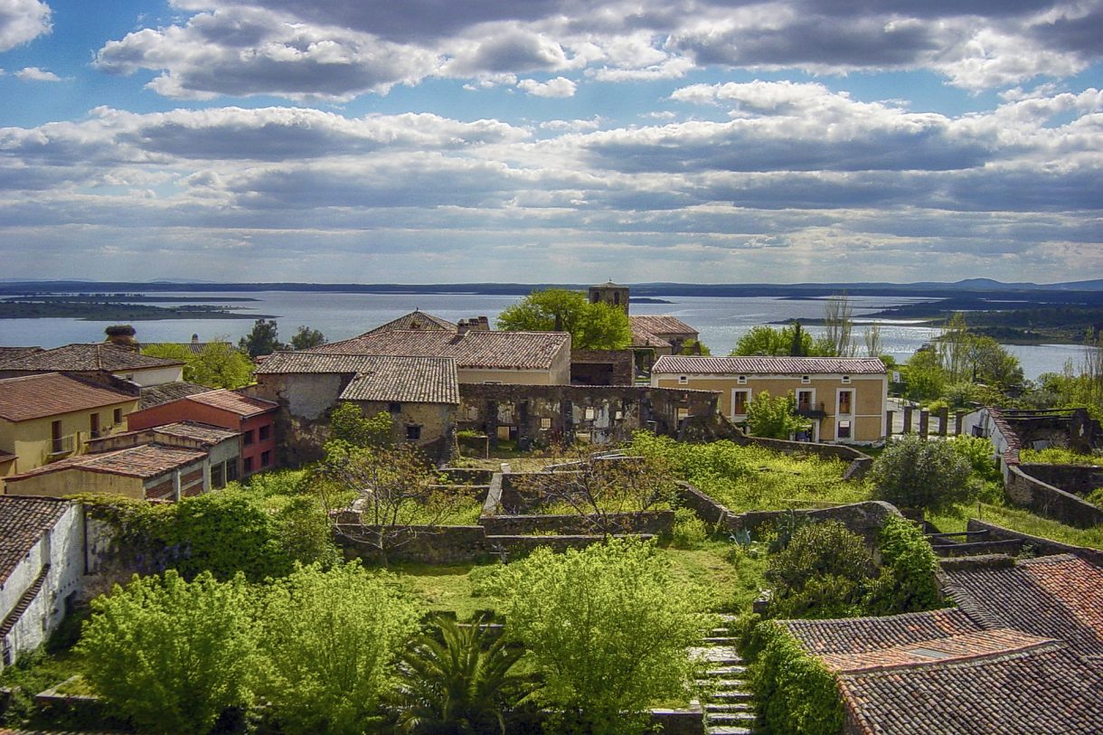 Escapada por pueblos de Extremadura para disfrutar en vacaciones