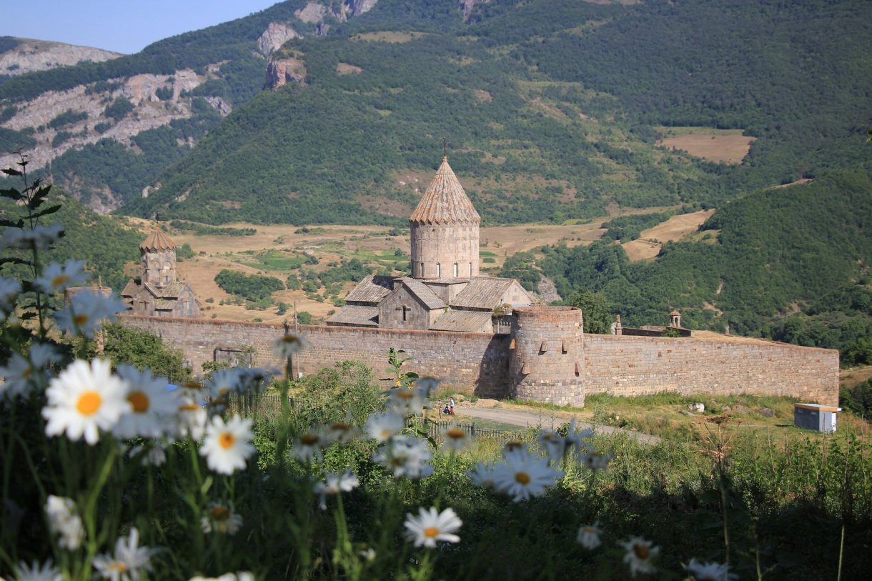Descubre algunos monasterios sorprendentes en el mundo