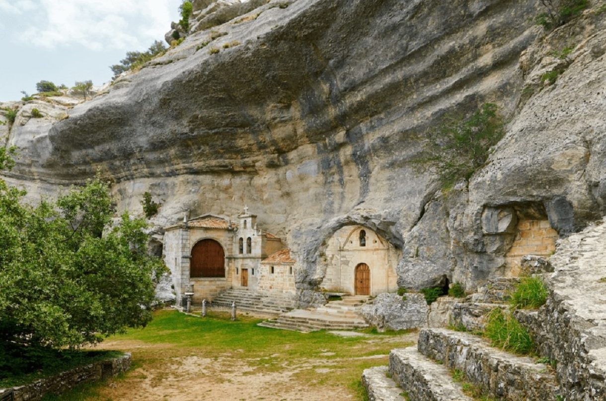 Descubre esta ruta que te lleva de Cantabria a Burgos