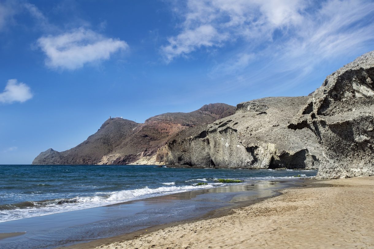 Conoce los mejores sitios para disfrutar en Almería en otoño