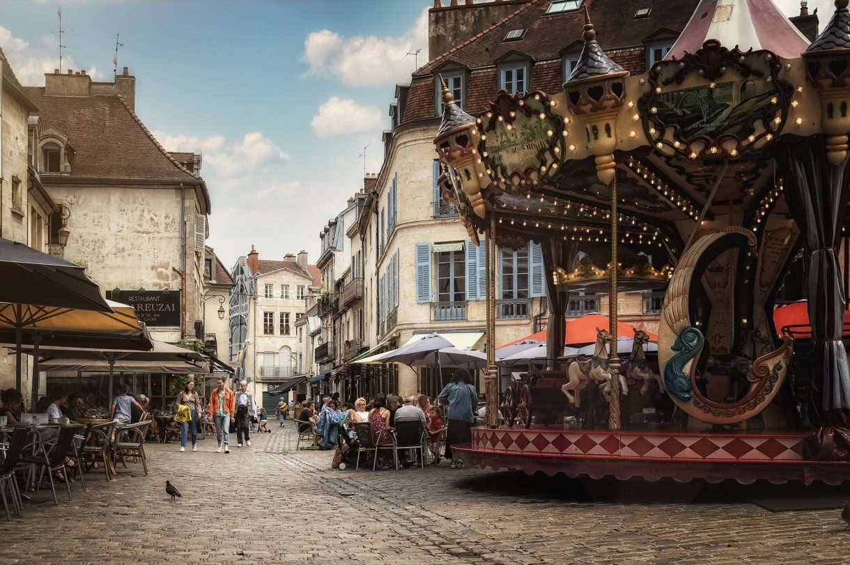 Descubre los mejores mercadillos de Navidad en Francia