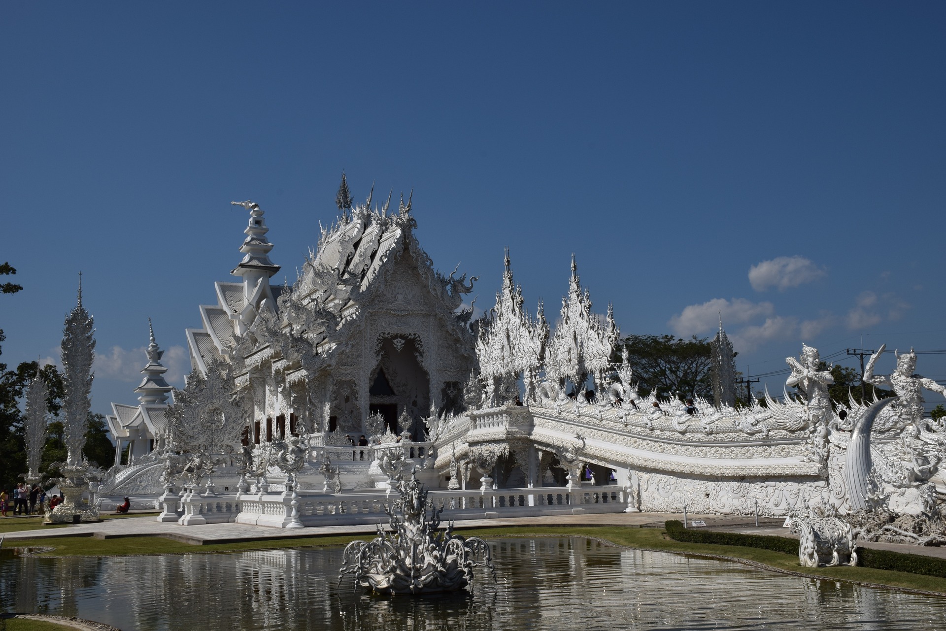 Wat Rong Khun 