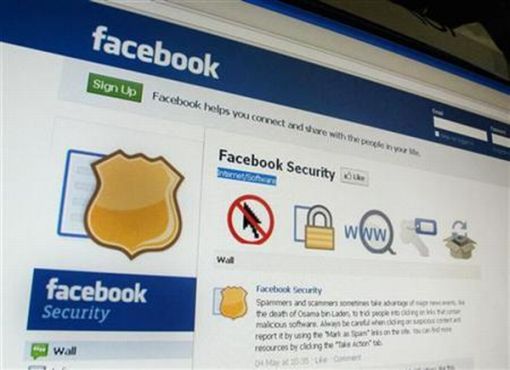 Facebook sigue siendo acusado de ir contra la privacidad