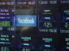 Facebook sigue cayendo y vale la mitad menos que en mayo