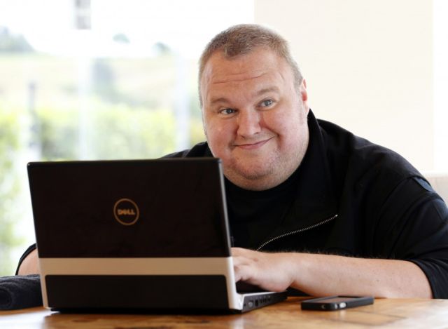 Kim Dotcom amenaza con llevarse los servidores de Mega a Islandia