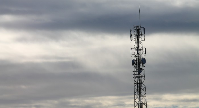 Un fallo en las antenas de telefonía podría permitir tomar su control