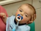 Reacción de un bebé sordo, cuándo escuchó por primera vez