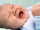 Pediatras podrían reducir el llanto de los bebés, curando el cólico infantil