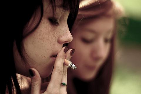 El tabaco en el embarazo reduce el efecto de la medicación contra el asma en niños