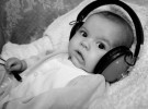 Sus sentidos entre el primer y tercer mes: el oído