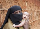 En Dadaab padres desesperados dejan a sus bebés