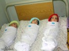 La tradición marroquí de envolver a los bebés cae en desuso