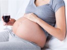 Beber alcohol al principio del embarazo daña la placenta