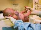 Pérdida fisiológica: el bebé pierde peso los primeros días de nacer