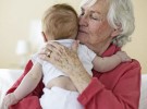 Las abuelas son claves para la supervivencia de la humanidad