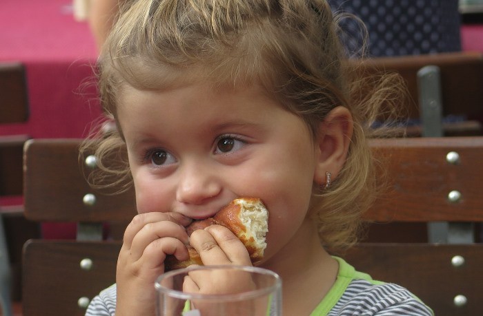 Menos de la mitad de los padres siguen las recomendaciones del pediatra en la alimentación
