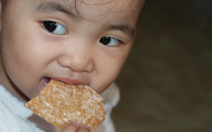 Los bebés que comen mucho arroz presentan mayor nivel de arsénico en la orina