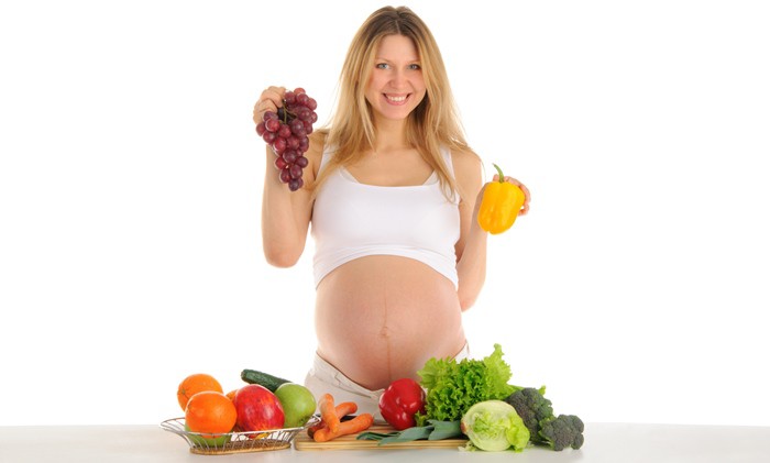 Las frutas en el embarazo ayudan al desarrollo cognitivo del bebé