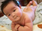 Niña se hace millonaria poniendo nombres ingleses a bebés chinos