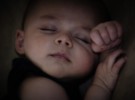 Los bebés pierden horas de sueño si duermen con los padres