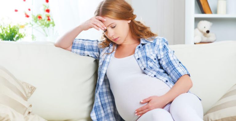 El estrés en el embarazo influye en el tamaño del bebé