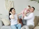 Sesgo de confirmación: qué es y cómo evitarlo en la maternidad