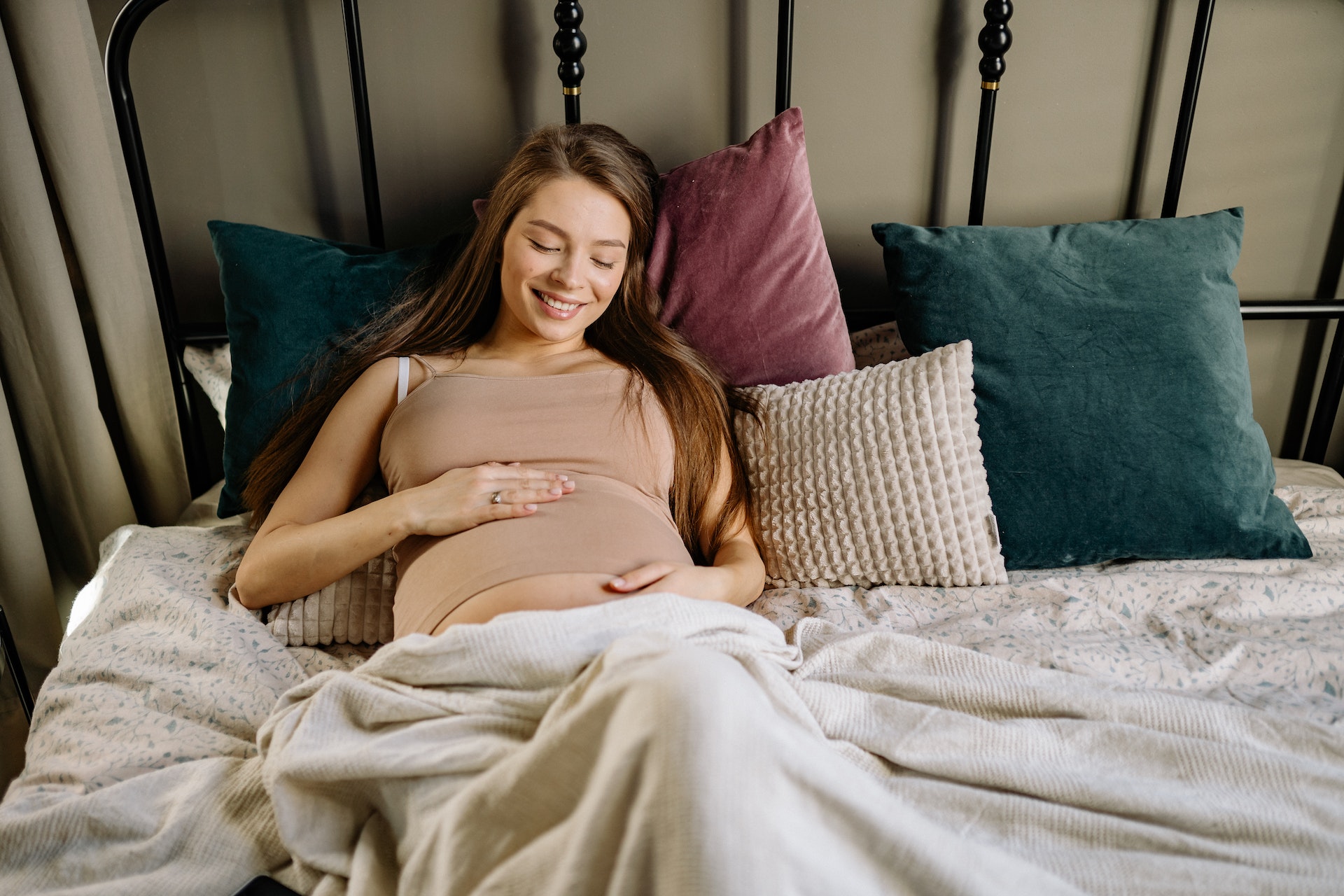 Beneficios De La Maderoterapia Durante El Embarazo