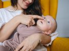 Cómo combinar el nombre y los apellidos del bebé: 6 consejos