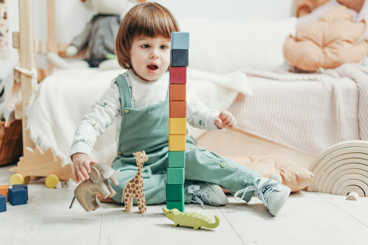 Juguetes sin pilas para niños pequeños: ¿Qué ventajas aportan?